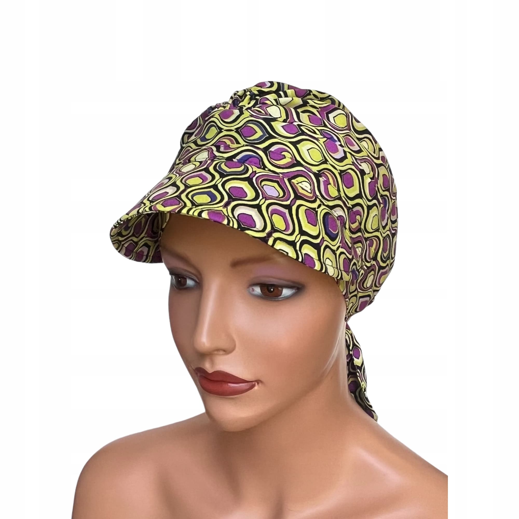 Tess z daszkiem w-366