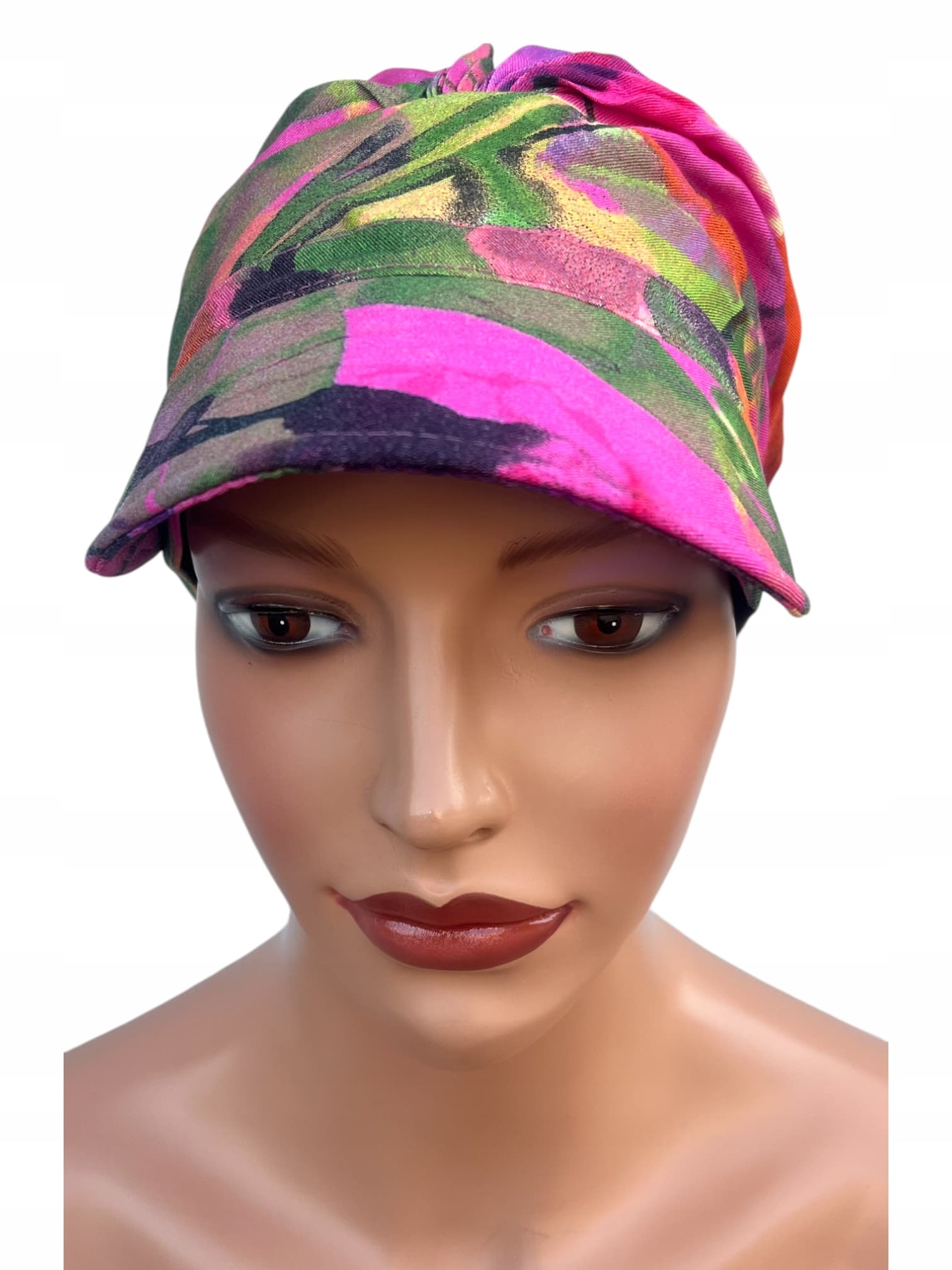 Tess z daszkiem w-17