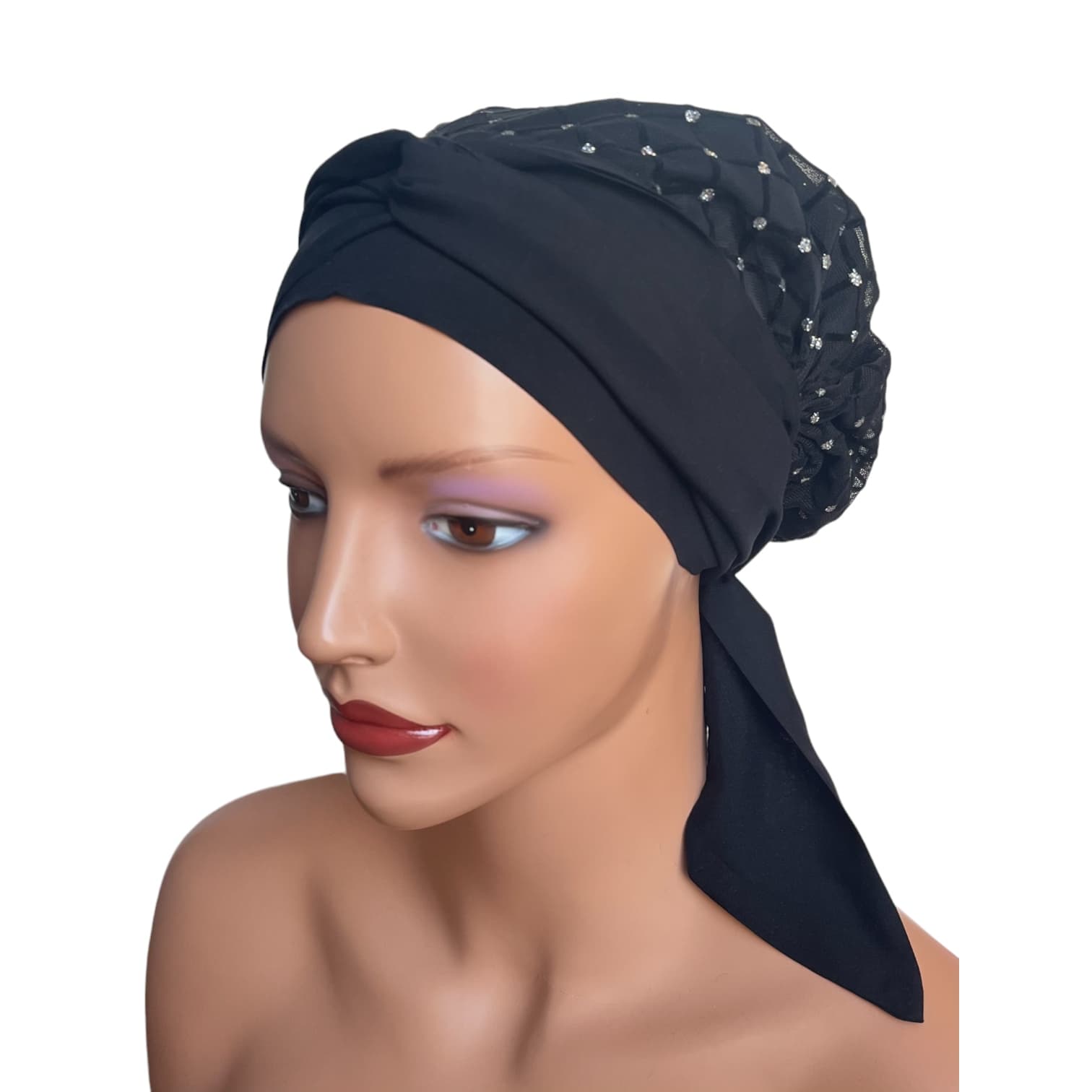 Lara czarna z ozdobną siateczką